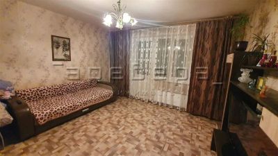 Лот: 19986793. Фото: 1. 1-комнатная квартира на ул. Дмитрия... Квартиры, студии