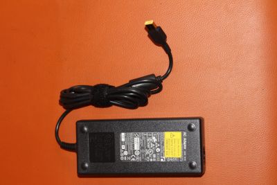 Лот: 12490203. Фото: 1. Блок питания для ноутбука Lenovo... Корпуса, блоки питания