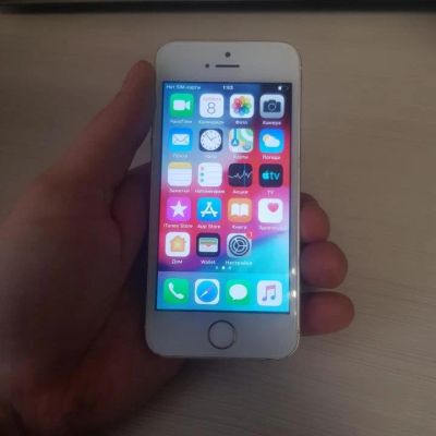 Лот: 15648755. Фото: 1. iPhone 5S 16Gb. Смартфоны