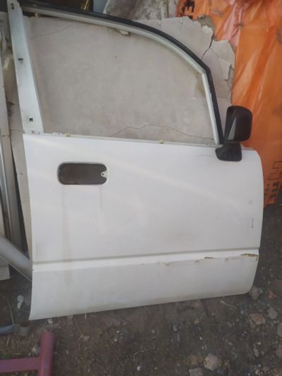 Лот: 20335336. Фото: 1. Дверь Honda Capa передняя правая. Кузов