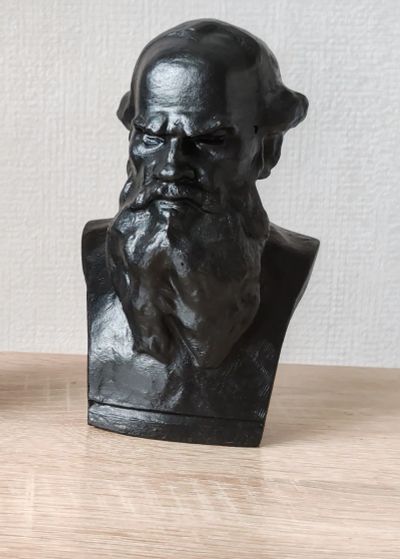 Лот: 25257717. Фото: 1. Бюст лев толстой, силумин. Предметы интерьера и быта