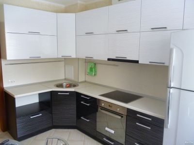 Лот: 13703504. Фото: 1. Гарнитур (кухня). Кухонные гарнитуры