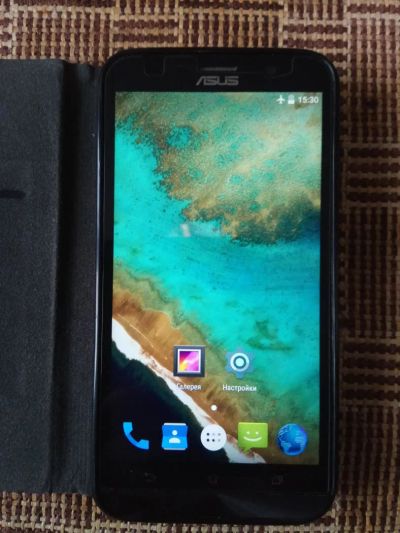 Лот: 10837268. Фото: 1. ASUS ZenFone 2 ZE551ML 4/32GB... Смартфоны