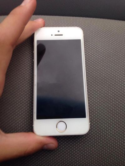 Лот: 8025433. Фото: 1. iphone 5s 16гб обмен. Смартфоны
