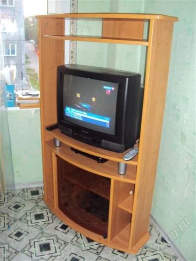 Лот: 1987593. Фото: 1. Универсальная тумба под TV. Стойки и тумбы для аппаратуры