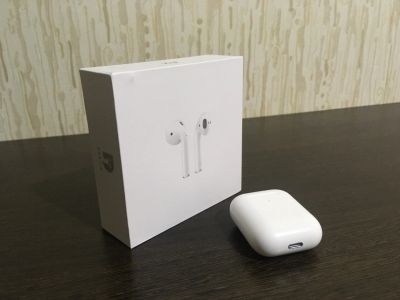 Лот: 19085173. Фото: 1. Беспроводные наушники AirPods... Наушники, гарнитуры