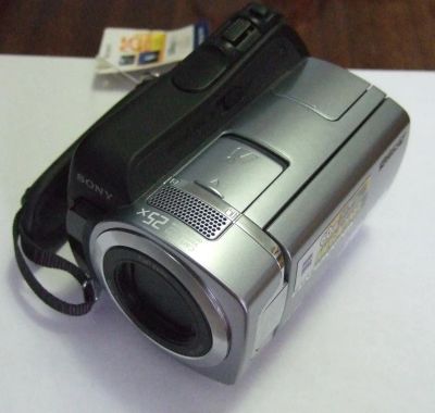 Лот: 4353735. Фото: 1. Цифровая видеокамера Sony DCR-SR85E... Видеокамеры