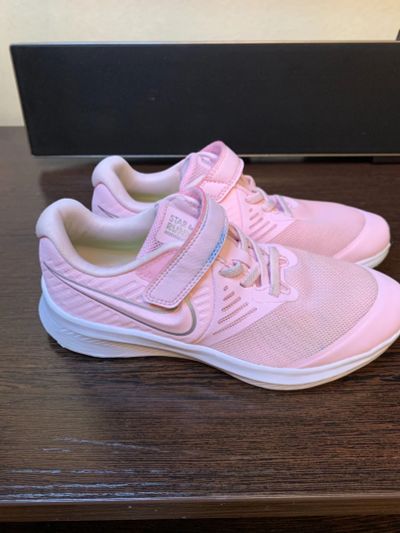 Лот: 16802031. Фото: 1. Кроссовки Nike для девочки. Кеды, кроссовки