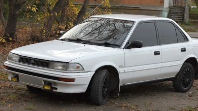 Лот: 9088187. Фото: 1. двери toyota corolla ae 91. Кузов
