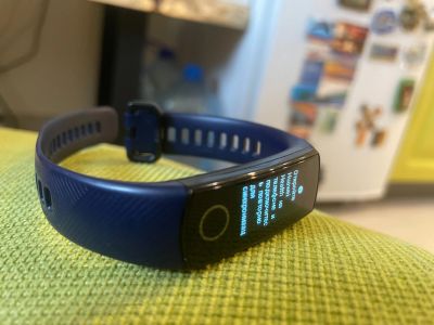 Лот: 17109031. Фото: 1. Honor band 4. Смарт-часы, фитнес-браслеты, аксессуары