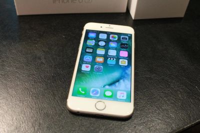 Лот: 8849529. Фото: 1. iPhone 6S 128Gb Gold гарантия... Смартфоны