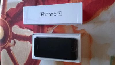 Лот: 7708216. Фото: 1. iPhone5S 64 GB. Смартфоны