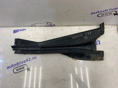 Лот: 21712804. Фото: 1. решетка, жабо под дворники Mitsubishi... Двигатель и элементы двигателя