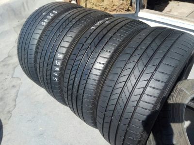 Лот: 13703612. Фото: 1. #226 215/55 R17 Goodyear EfficientGrip. Шины