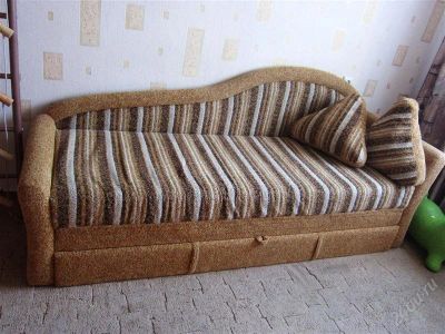 Лот: 2004720. Фото: 1. Софа производство Нильс. Кресла, пуфы