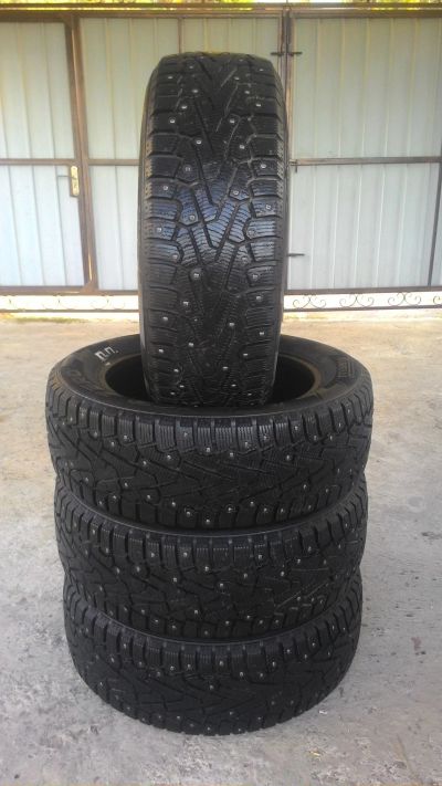 Лот: 14614930. Фото: 1. Шины Pirelli Ice Zero 215/55 R17. Шины