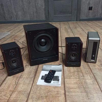 Лот: 19855754. Фото: 1. Акустика Microlab 2.1 FC530. Активные акустические системы