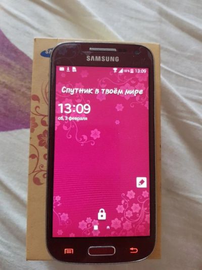 Лот: 10982743. Фото: 1. Samsung galaxy S4 mini La fleur. Смартфоны