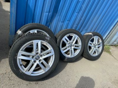 Лот: 23959535. Фото: 1. Фирменные диски Audi R17 с зимней... Диски