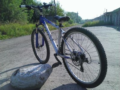 Лот: 5876536. Фото: 1. TREK 4300 DISK с пробегом 400км... Велосипеды