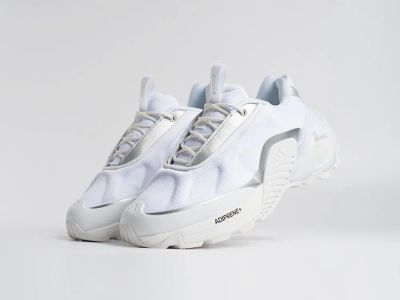 Лот: 25580258. Фото: 1. Кроссовки Adidas Edge Runner. Кеды, кроссовки, слипоны