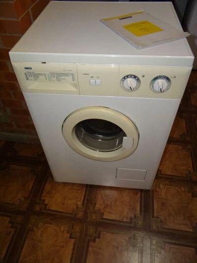 Лот: 4916528. Фото: 1. Стиральная машина автомат Zanussi. Стиральные машины