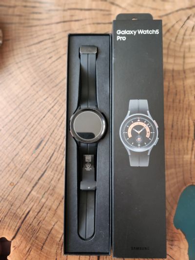 Лот: 23691558. Фото: 1. Продам часы Samsung Watch 5 Pro. Смарт-часы, фитнес-браслеты, аксессуары