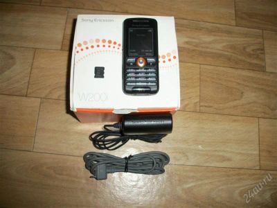 Лот: 1731152. Фото: 1. Продам Sony Ericsson W200i ОТС... Кнопочные мобильные телефоны