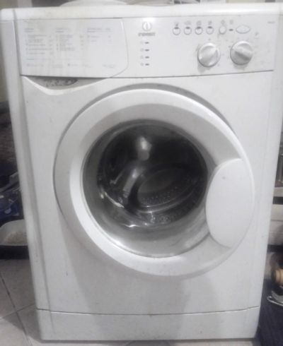 Лот: 16470605. Фото: 1. Indesit WISL 82. Запчасти для остальной бытовой техники