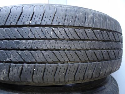 Лот: 10206403. Фото: 1. R18 265/60 продам 2 шины bridgestone... Шины