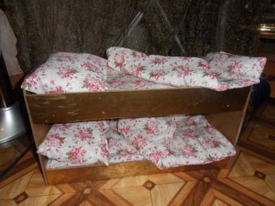 Лот: 9676426. Фото: 1. Кровать двух ярусная деревяная... Куклы и аксессуары