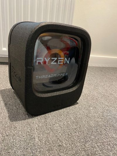 Лот: 18138894. Фото: 1. Процессор: AMD Ryzen Threadripper... Процессоры