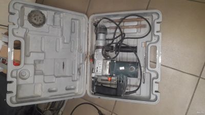 Лот: 13688947. Фото: 1. Перфоратор Bort BHD-700 (т6135... Электроинструмент