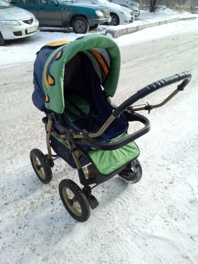 Лот: 11020860. Фото: 1. Коляска в хорошем состоянии ручка... Коляски