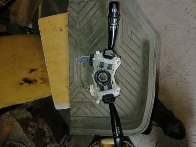 Лот: 14905277. Фото: 1. Подрулевые переключатель Toyota... Электрооборудование