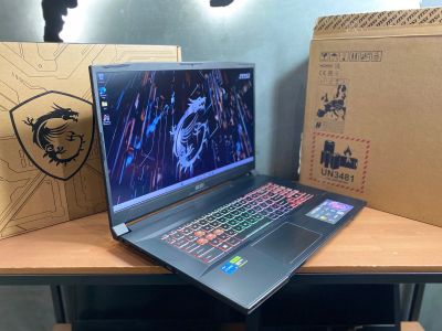 Лот: 25761189. Фото: 1. MSI Katana 17,3"IPS144Hz/RTX4050... Ноутбуки