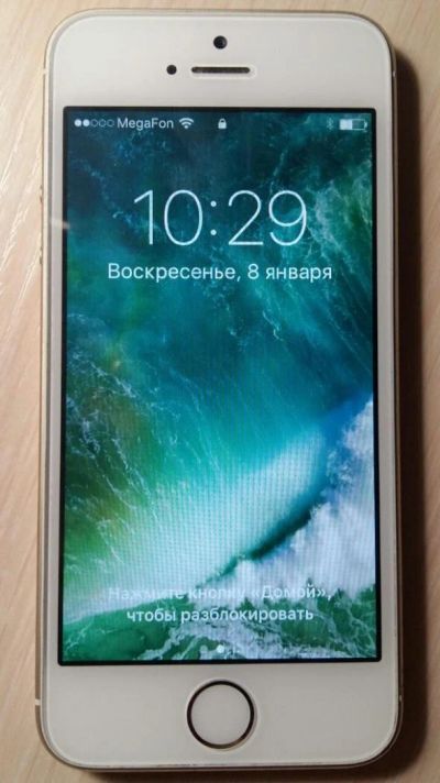 Лот: 8846883. Фото: 1. Смартфон Apple iPhone 5s 16GB... Смартфоны