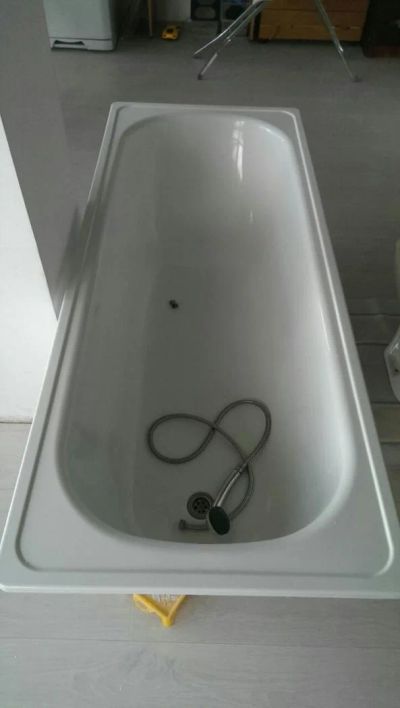 Лот: 7839230. Фото: 1. ванна от застройщика почти новая... Ванны и комплектующие