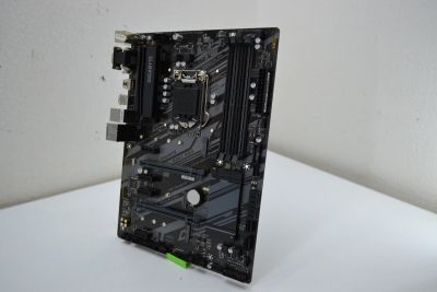 Лот: 17678940. Фото: 1. Материнская плата gigabyte B365... Материнские платы