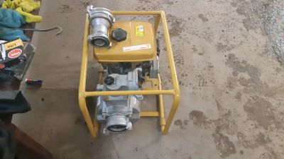 Лот: 17394270. Фото: 1. Мотопомпа ROBIN Subaru EY 20-3... Насосы садовые, мотопомпы