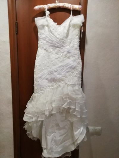 Лот: 14615187. Фото: 1. Платье свадебное 44-46-размер. Свадебные платья