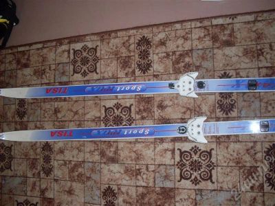 Лот: 499811. Фото: 1. Беговые лыжи Tisa Sport Wax. Лыжи