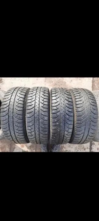 Лот: 19540464. Фото: 1. 195 65 R15 Bridgestone Ice Cruiser... Шины
