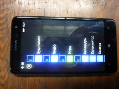 Лот: 6136440. Фото: 1. Nokia Lumia 625 3G(не видит сим... Смартфоны