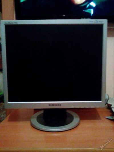 Лот: 6611561. Фото: 1. Монитор Samsung SyncMaster 740n. ЖК-мониторы
