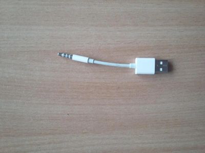 Лот: 8162914. Фото: 1. Кабель-зарядка для iPod shufl. Зарядные устройства, блоки питания, адаптеры сетевые для смартфонов