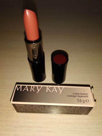 Лот: 12979366. Фото: 1. Помада Mary Kay. Макияж