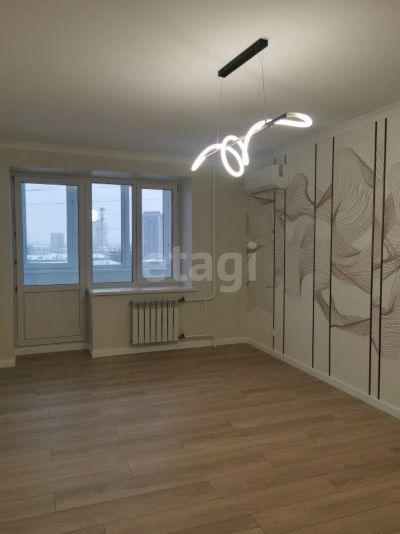 Лот: 25293975. Фото: 1. 3-комн. квартира , Красноярск... Квартиры, студии