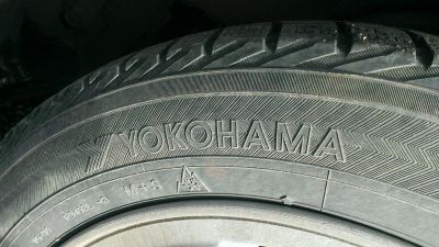 Лот: 12097469. Фото: 1. Шины 4шт Yokohama Ice Guard IG30... Колпаки