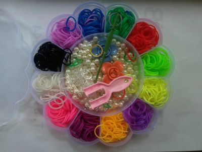 Лот: 7851287. Фото: 1. Набор Rainbow Loom Bands резинок... Для рукоделия
